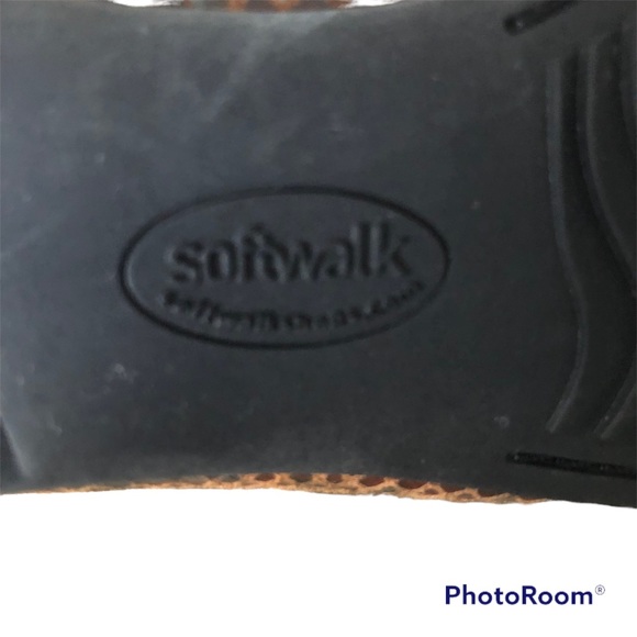 Softwalk Snakeskin Ballet Flats - Picture 7 of 10